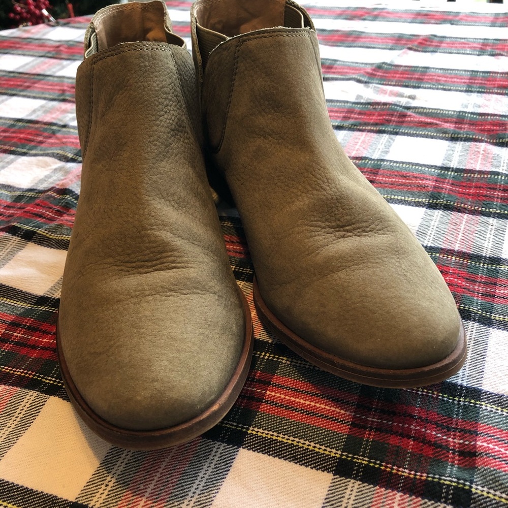 Splendid tan bootie